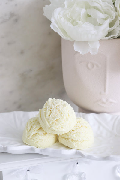 Pärlmutter sädelusega vannitrühvel