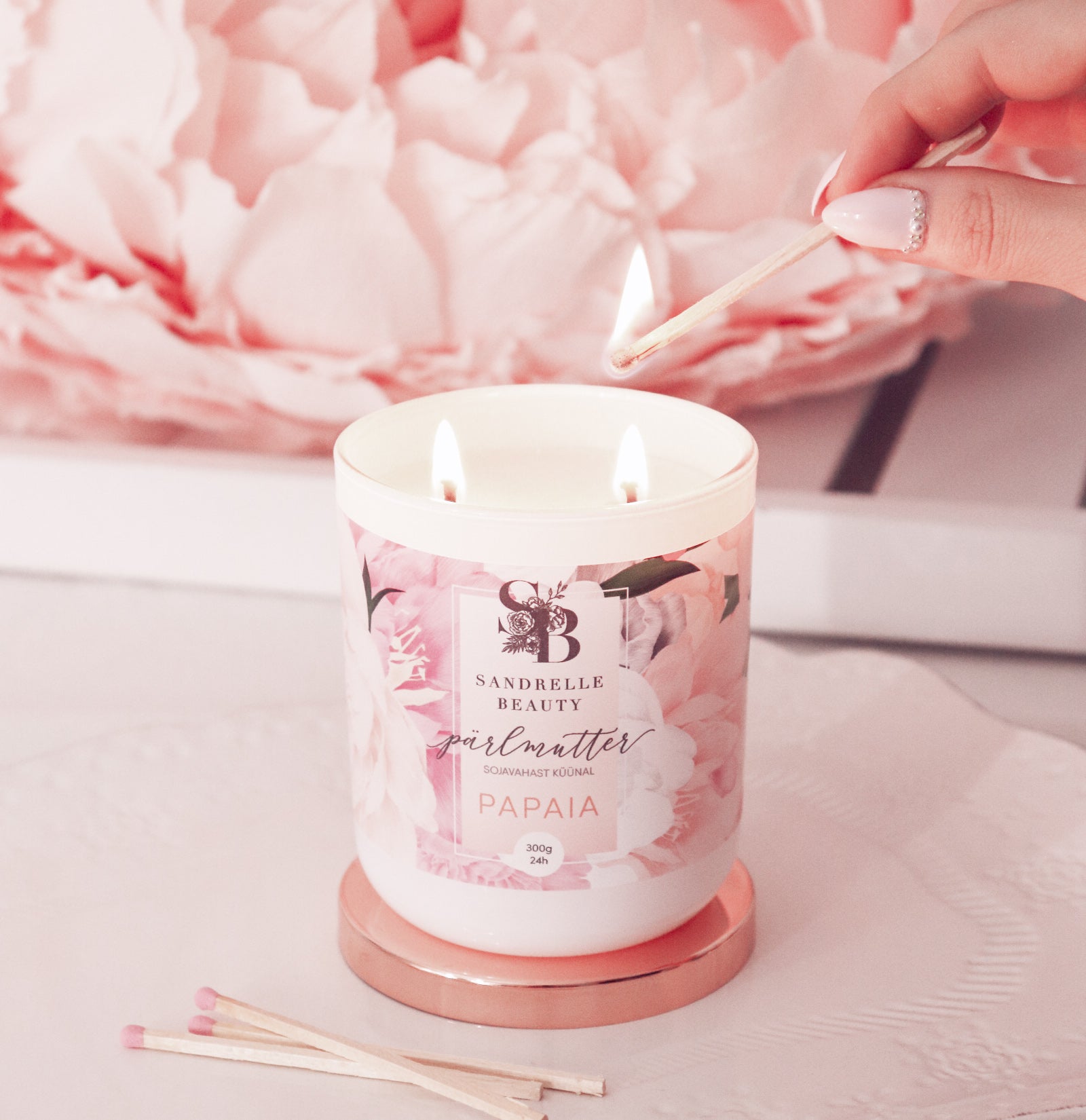 Kuidas küünalde eest hoolitseda ja neid õigesti põletada?