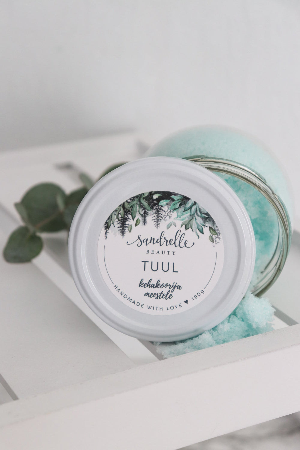 Suhkrutükikestega koorija meestele "Tuul"